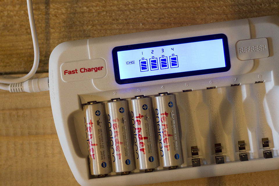 これを待ってた！直流12Ｖでの乾電池充電器、fastchargerを試す！ | ヨホホ研究所